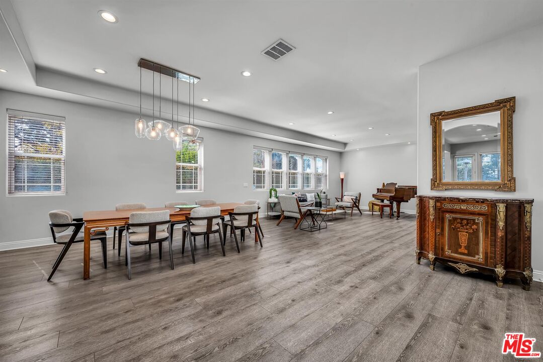 928 Harbor Crossing Lane Marina del Rey, CA 90292 - Photo 2 of 51