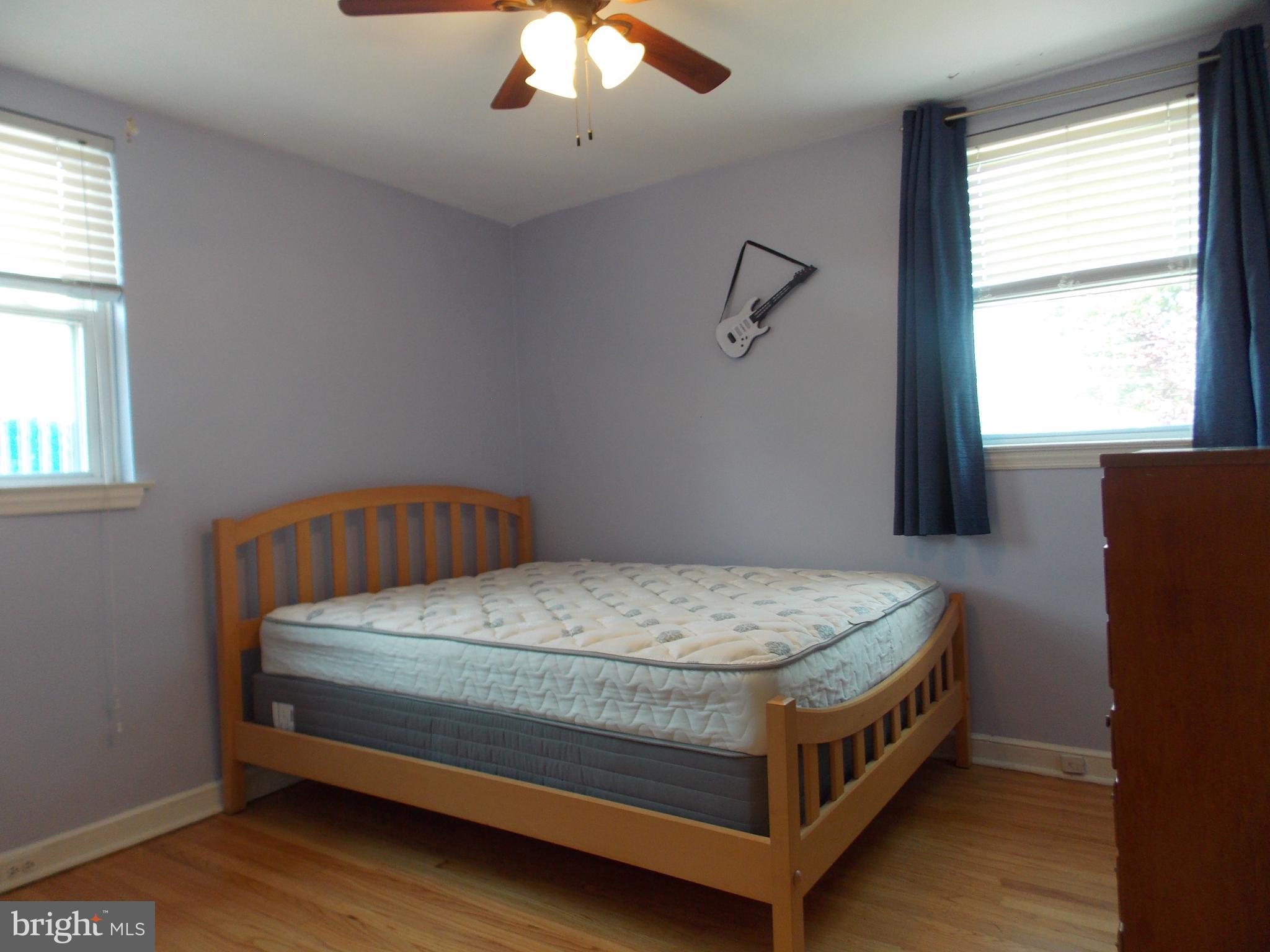 914 Springhaven Road Springfield, PA 19064 - Photo 14 of 31 2nd Bedroom