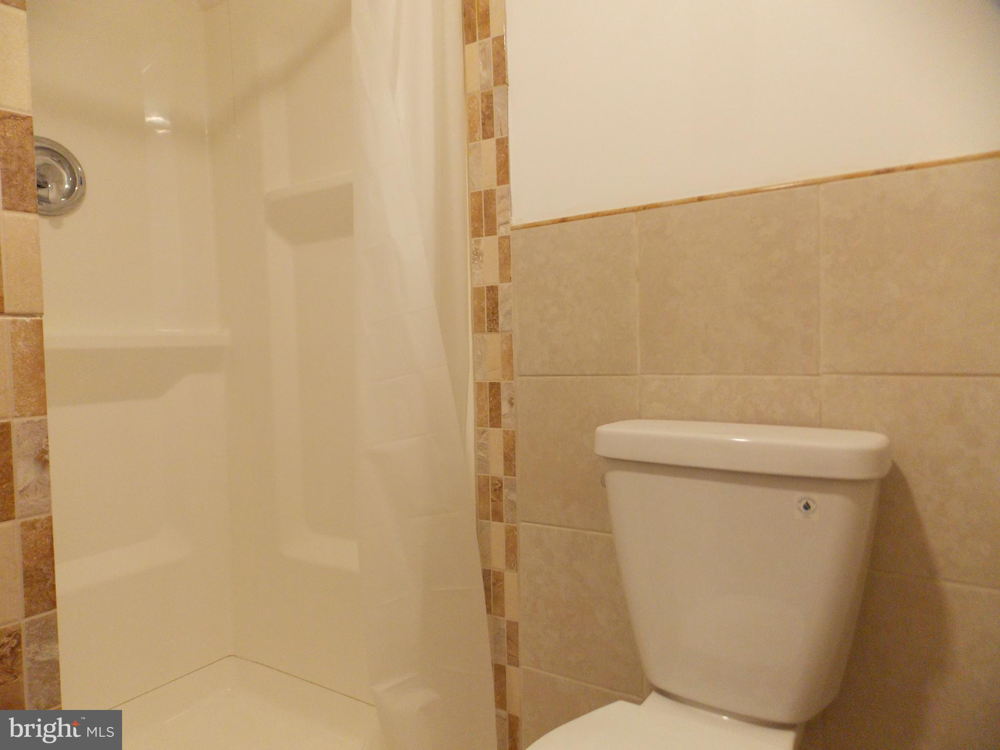 914 Springhaven Road Springfield, PA 19064 - Photo 24 of 31 Full bath
