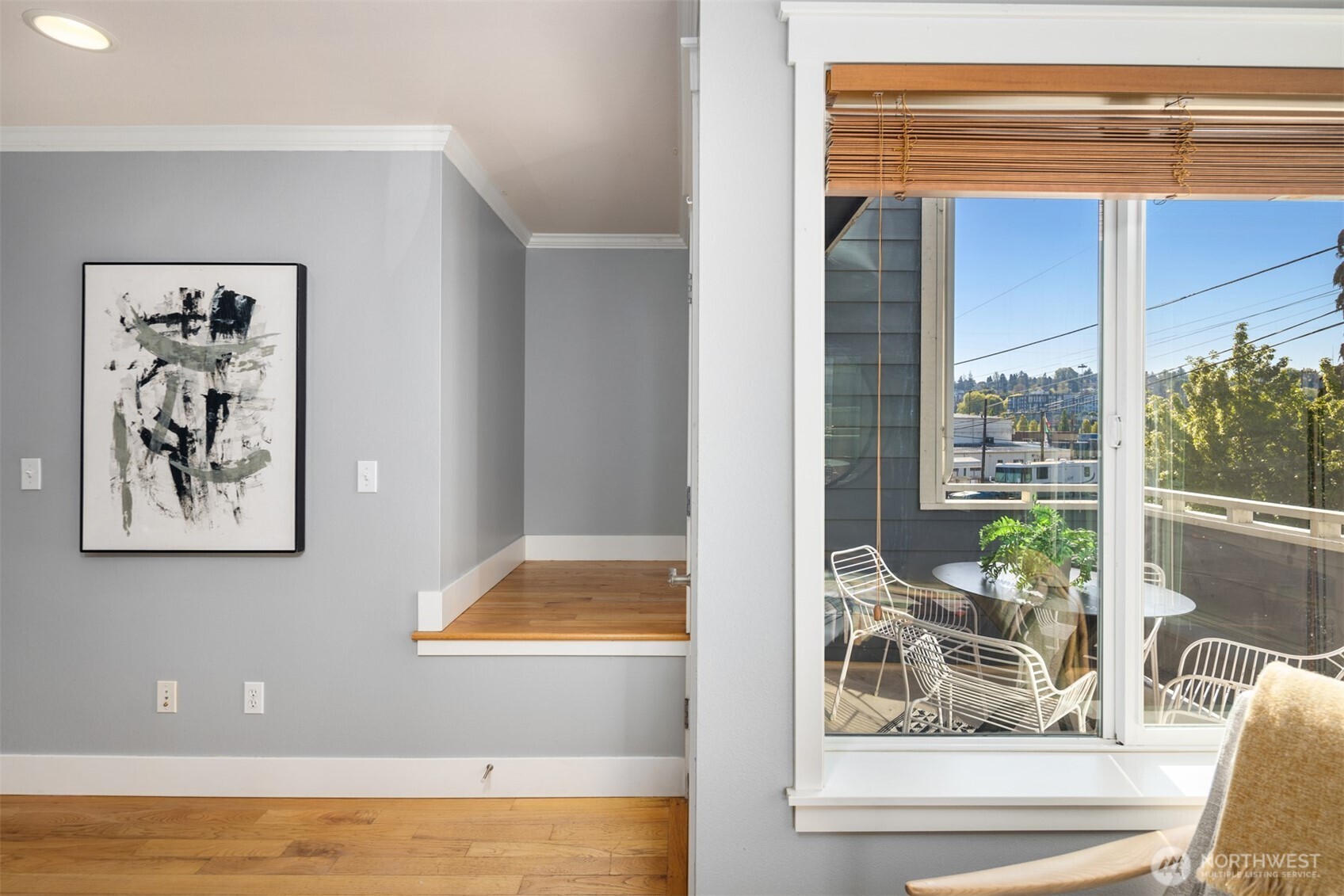 2106 West Ruffner Street Seattle, WA 98199 - Photo 13 of 28 Gallery Image 13