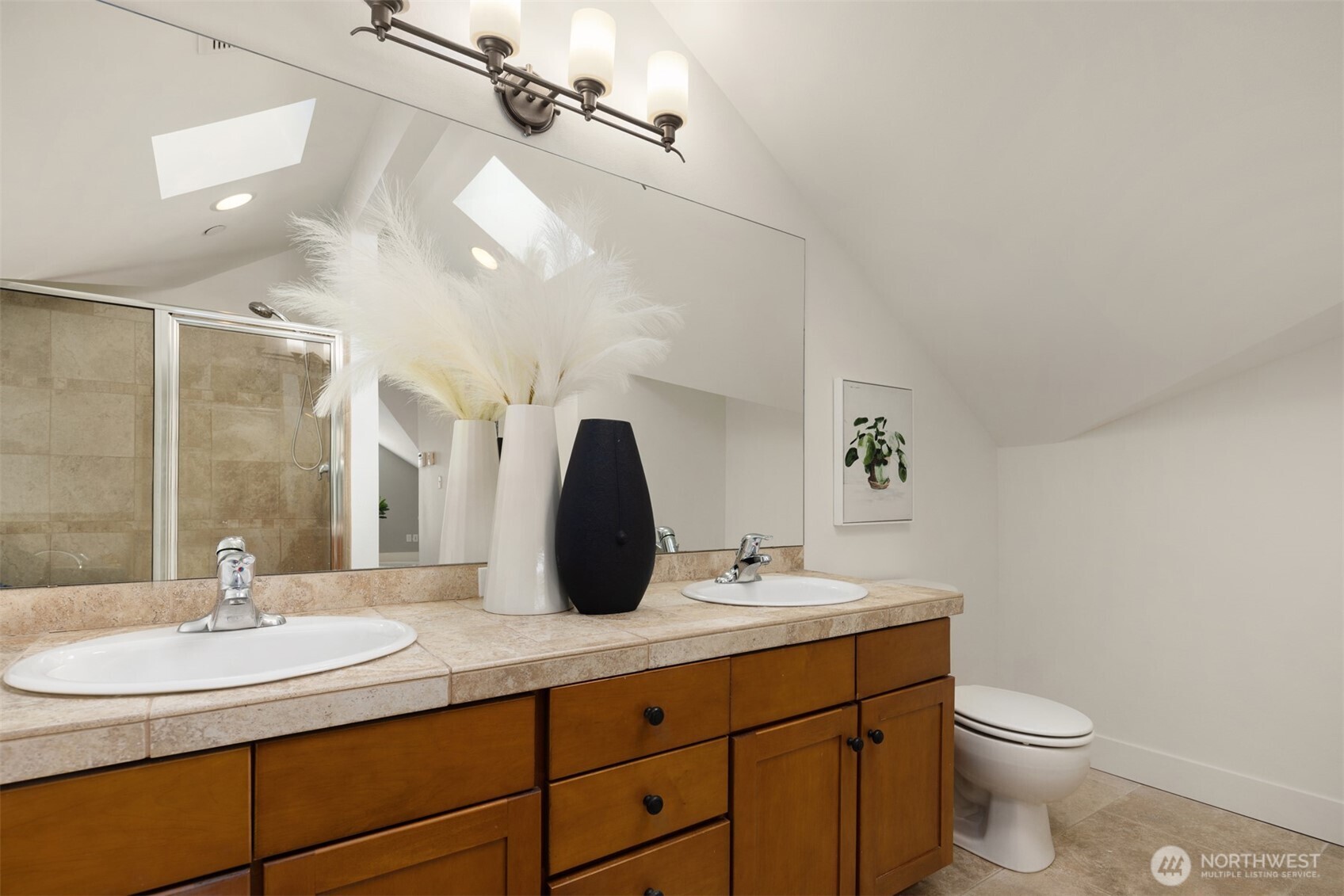 2106 West Ruffner Street Seattle, WA 98199 - Photo 26 of 28 Gallery Image 26