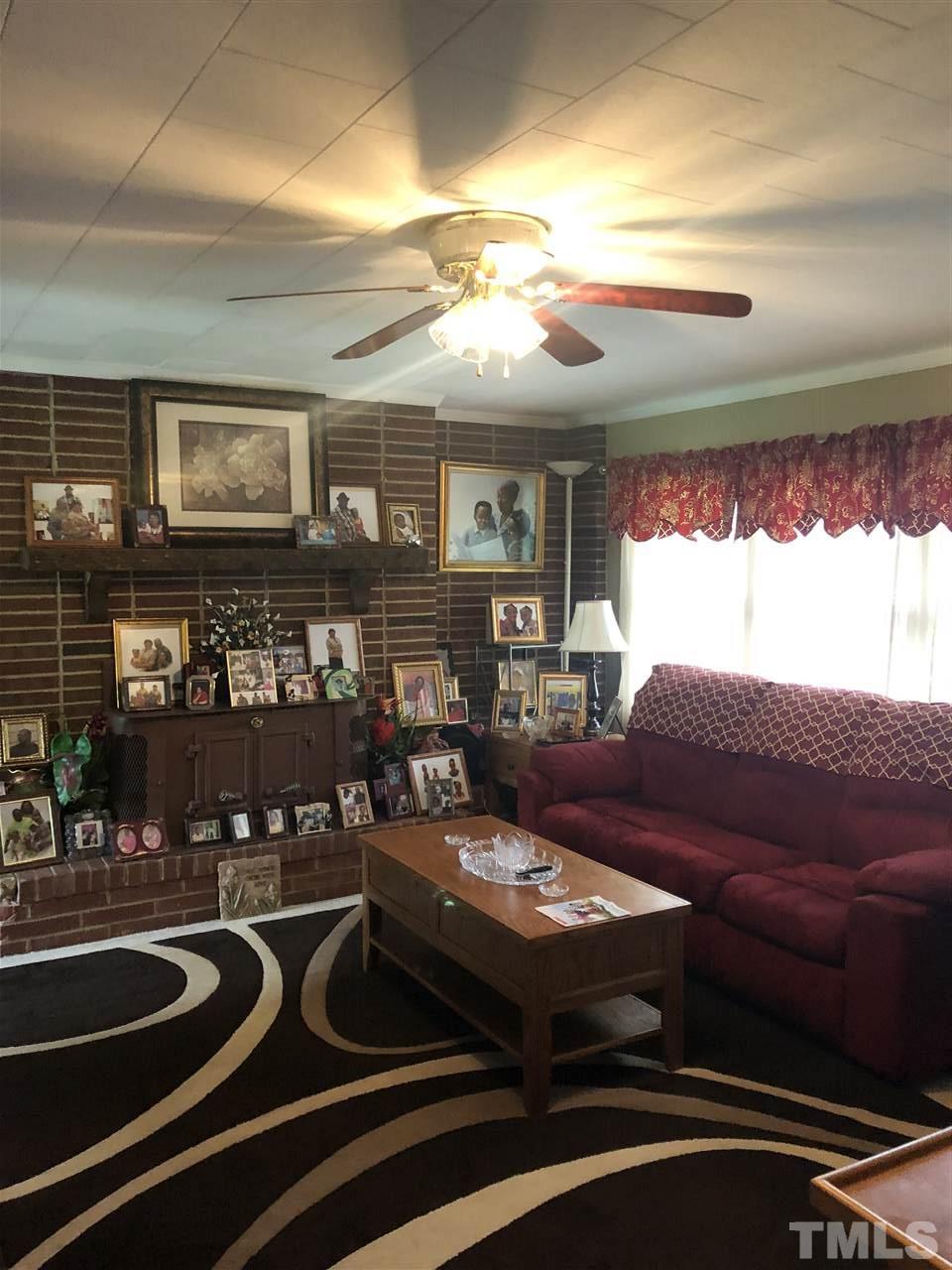 1088 Vicksboro Road Henderson, NC 27537 - Photo 5 of 18 Gallery Image 5