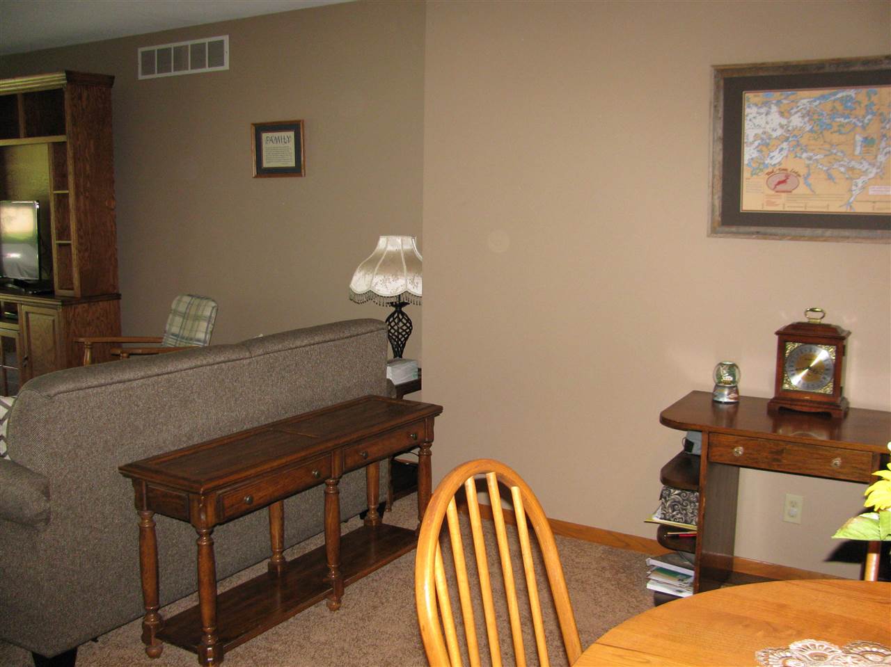 1306 South Trainer Road Rockford, IL 61108 - Photo 11 of 25 Gallery Image 11