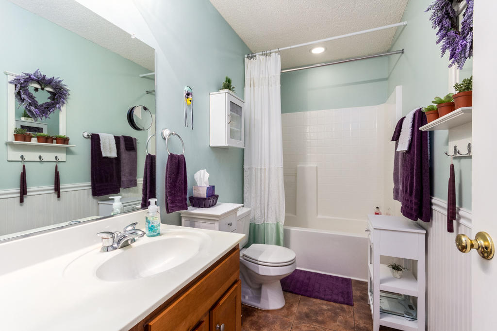 116 Hammerbeck Road Summerville, SC 29483 - Photo 7 of 28 Hall Bath
