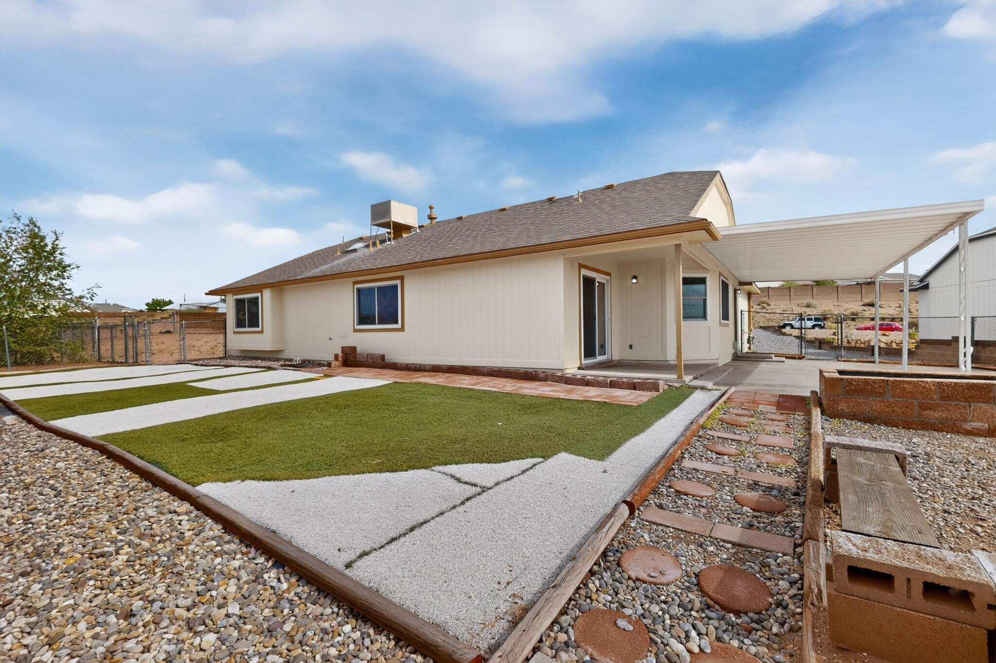 729 Silver Court Northeast Rio Rancho, NM 87124 - Photo 28 of 35 Gallery Image 28