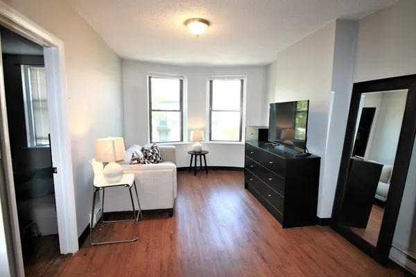 $4,200 | 181 Northampton Street, Unit 2, Boston, MA 02118