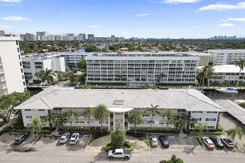 a picture of city view