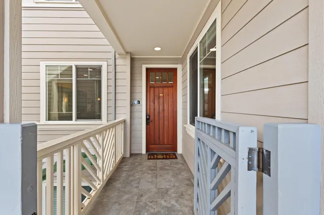 a view of an entryway