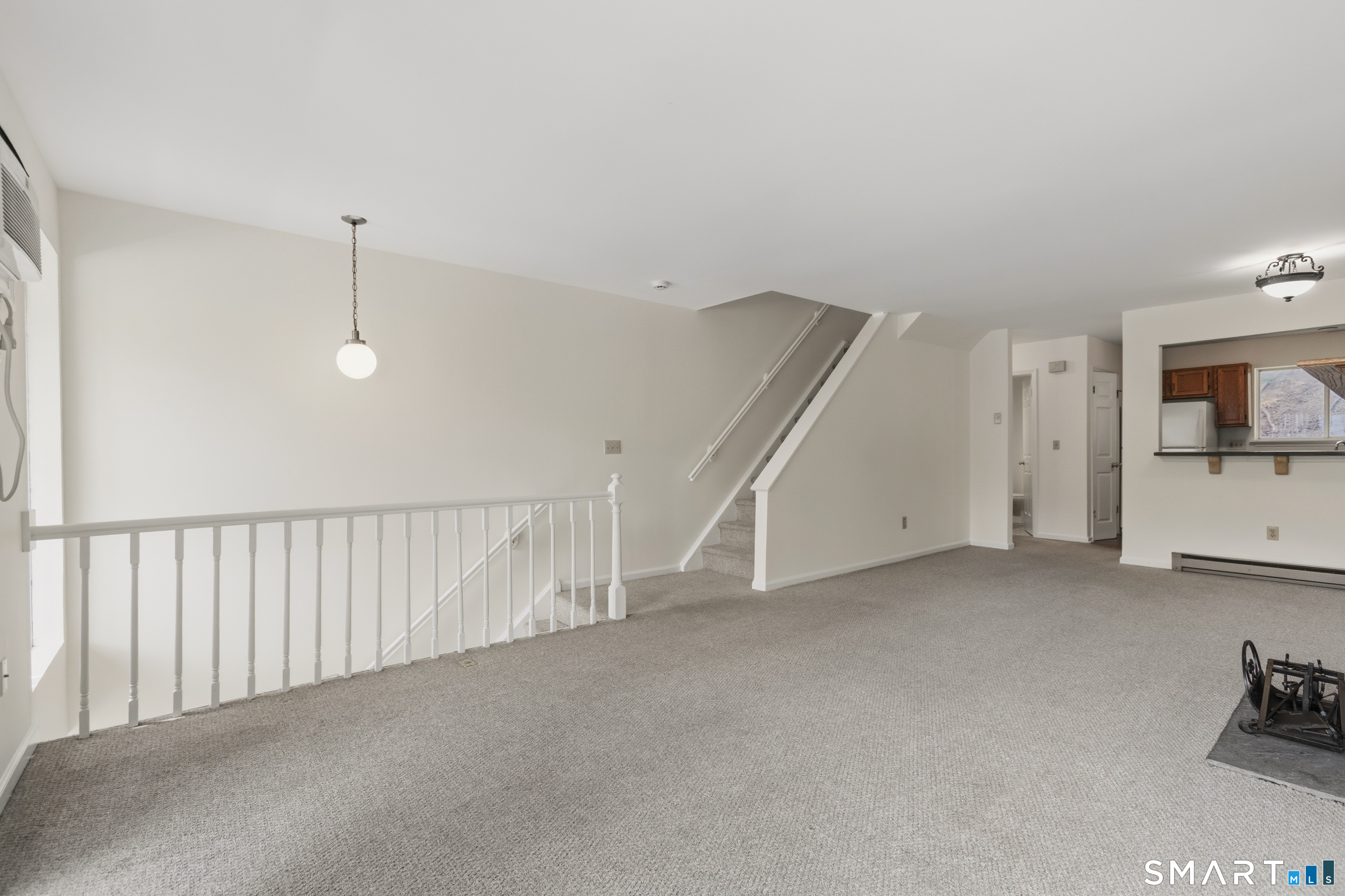 1 Beaver Brook Road, Unit 8 Danbury, CT 06810 - Photo 4 of 40