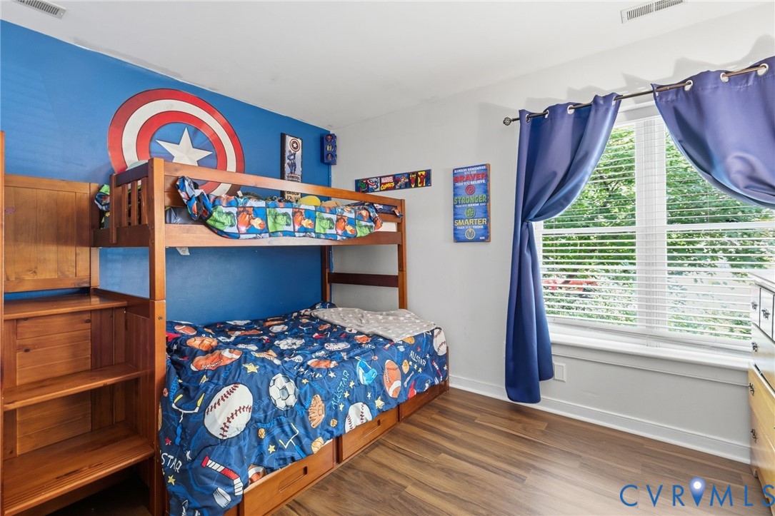 5613 Woods Walk Road Midlothian, VA 23112 - Photo 19 of 28 2nd spacious bedroom with nice closet and newer LV