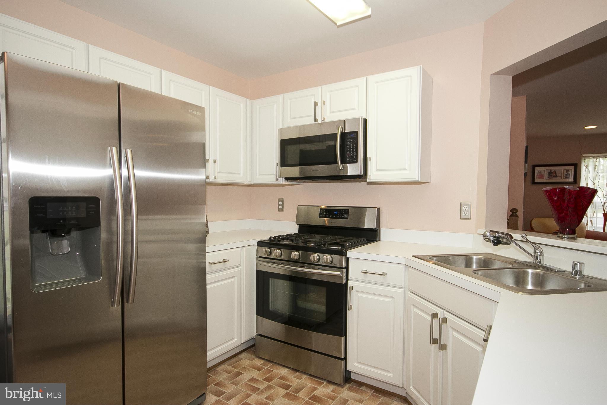 10921 Baskerville Road Reisterstown, MD 21136 - Photo 12 of 25 Kitchen