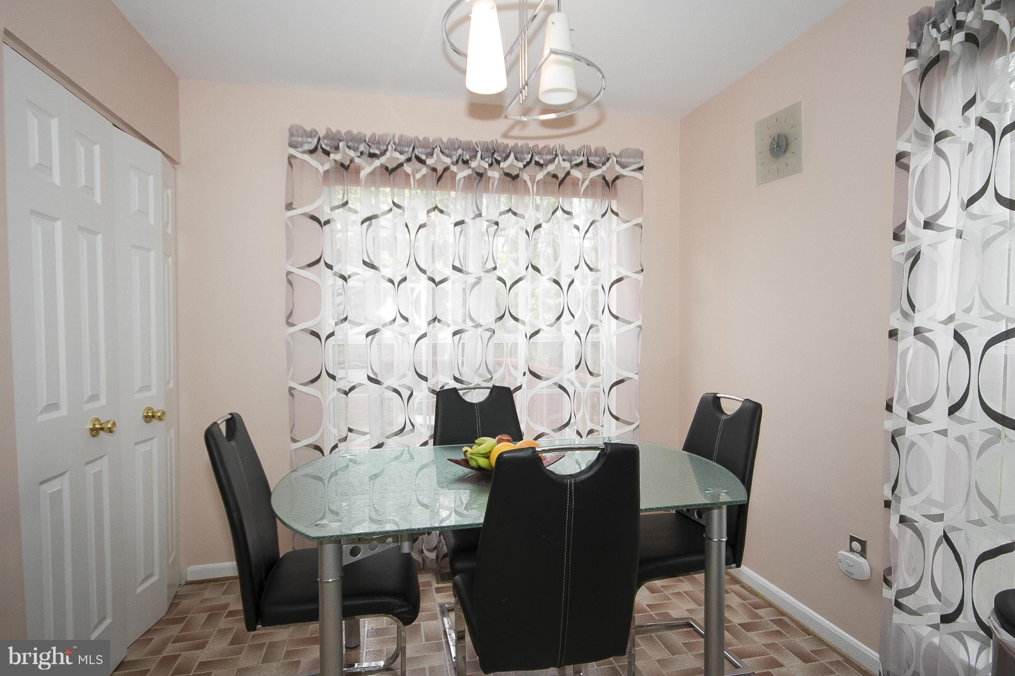 10921 Baskerville Road Reisterstown, MD 21136 - Photo 10 of 25 Kitchen