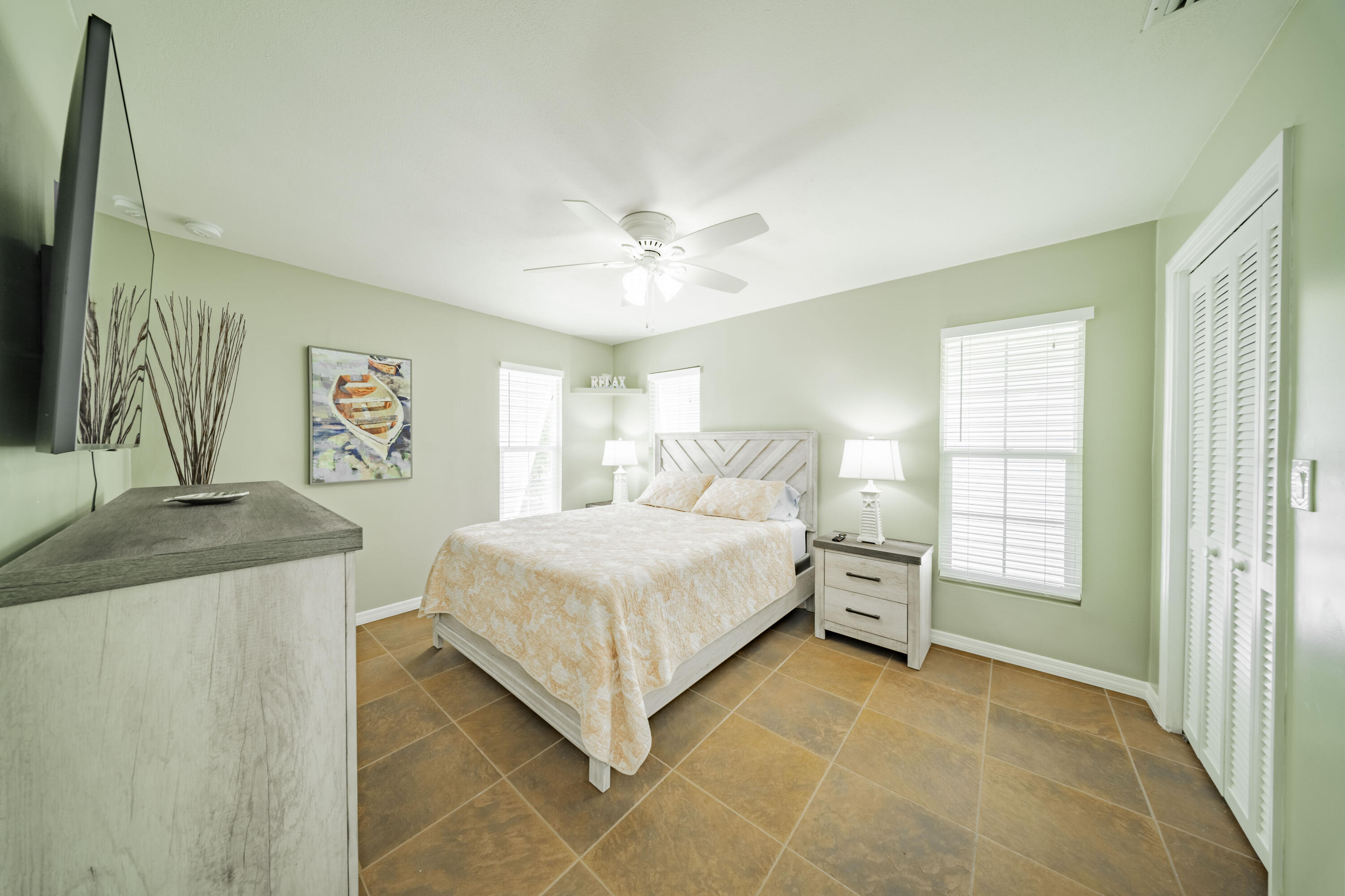 767 98th Street Marathon, FL 33050 - Photo 16 of 32 76798thSt-26