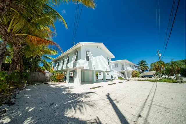 $4,900 | 767 98th Street, Marathon, FL 33050