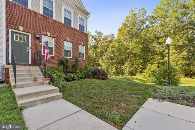 $430,000 | 45429 Englewood Way, California, MD 20619