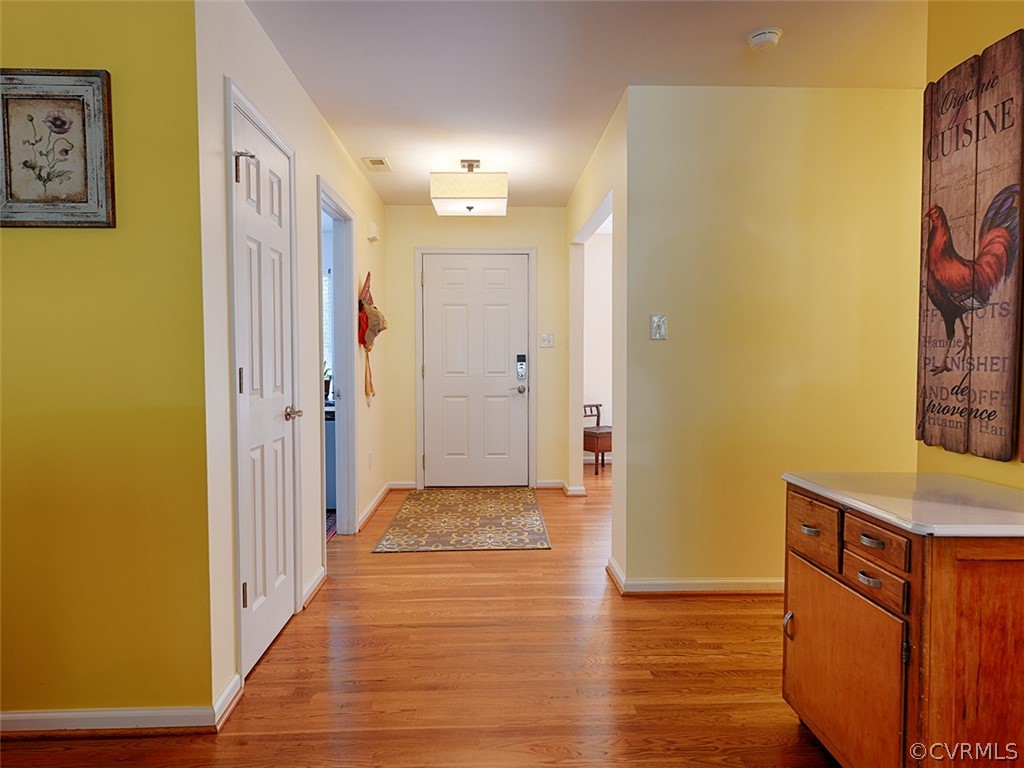 1837 Perkins Road Kents Store, VA 23084 - Photo 6 of 42