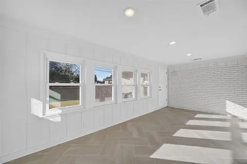 $715,000 | 8611 Capri Drive, Dallas, TX 75238