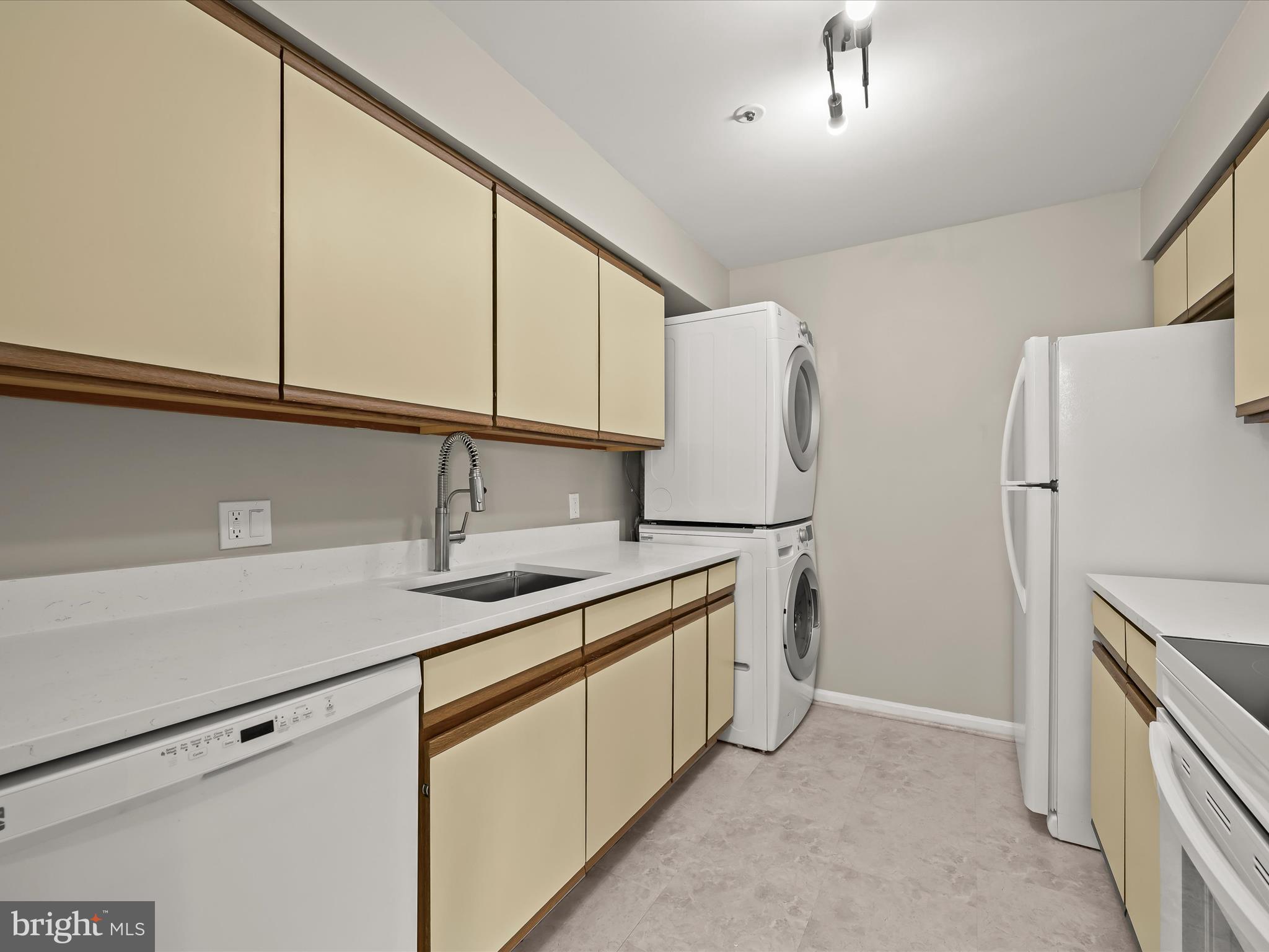 8375 Montgomery Run Road, Unit F Ellicott City, MD 21043 - Photo 19 of 42 montgomeryrun018