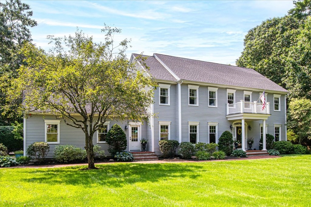 7 Old Town Road Walpole, MA 02081 - Photo 1 of 42 Gallery Image 1