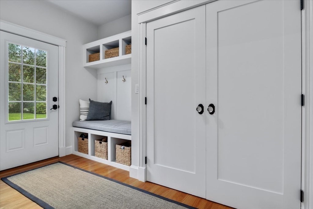 7 Old Town Road Walpole, MA 02081 - Photo 16 of 42 Gallery Image 16