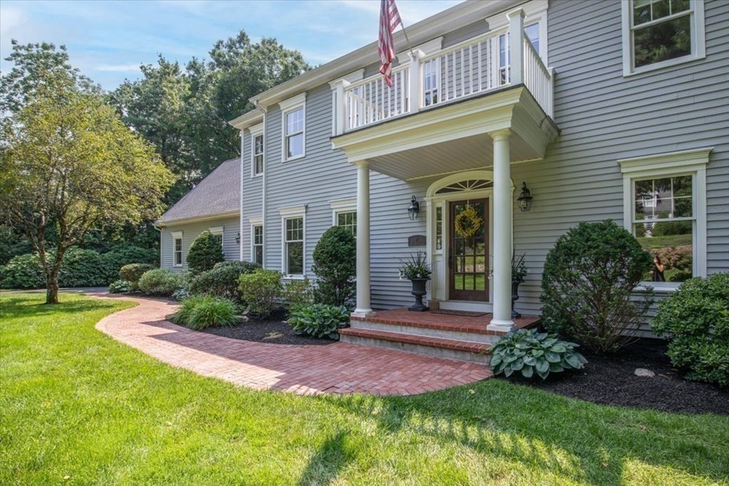 7 Old Town Road Walpole, MA 02081 - Photo 2 of 42 Gallery Image 2