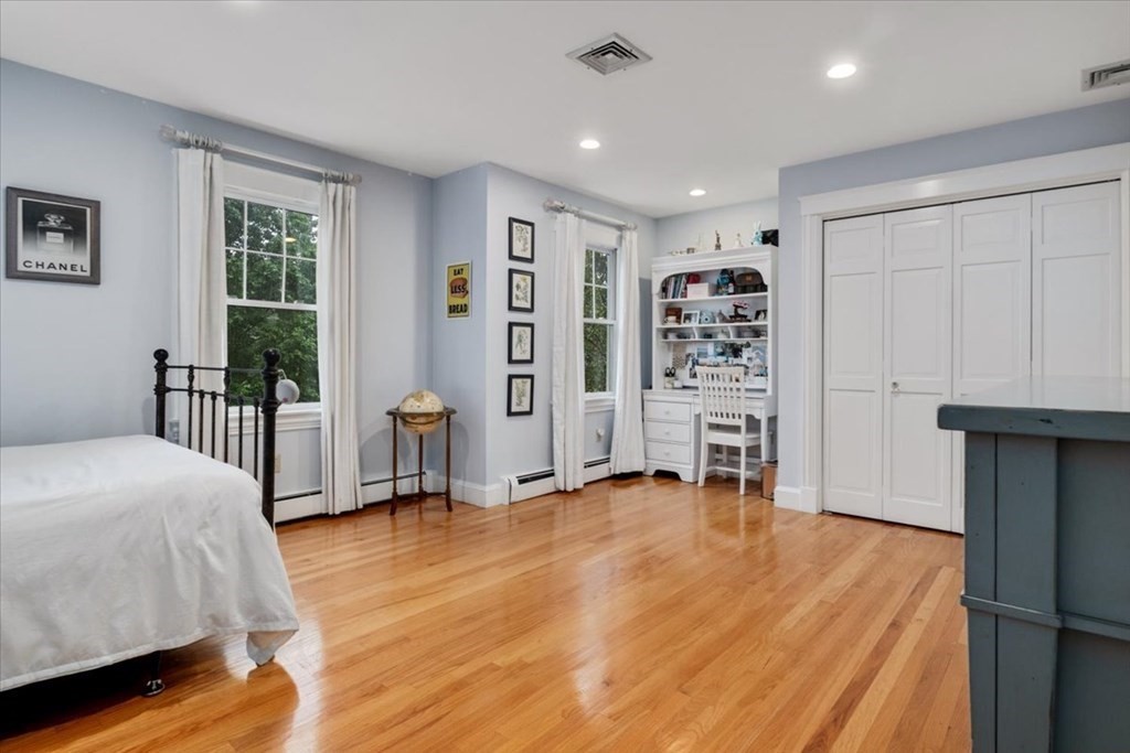 7 Old Town Road Walpole, MA 02081 - Photo 28 of 42 Gallery Image 28