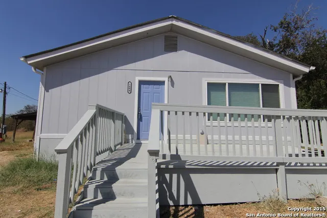 $995 | 1484 West Klein Road, New Braunfels, TX 78130