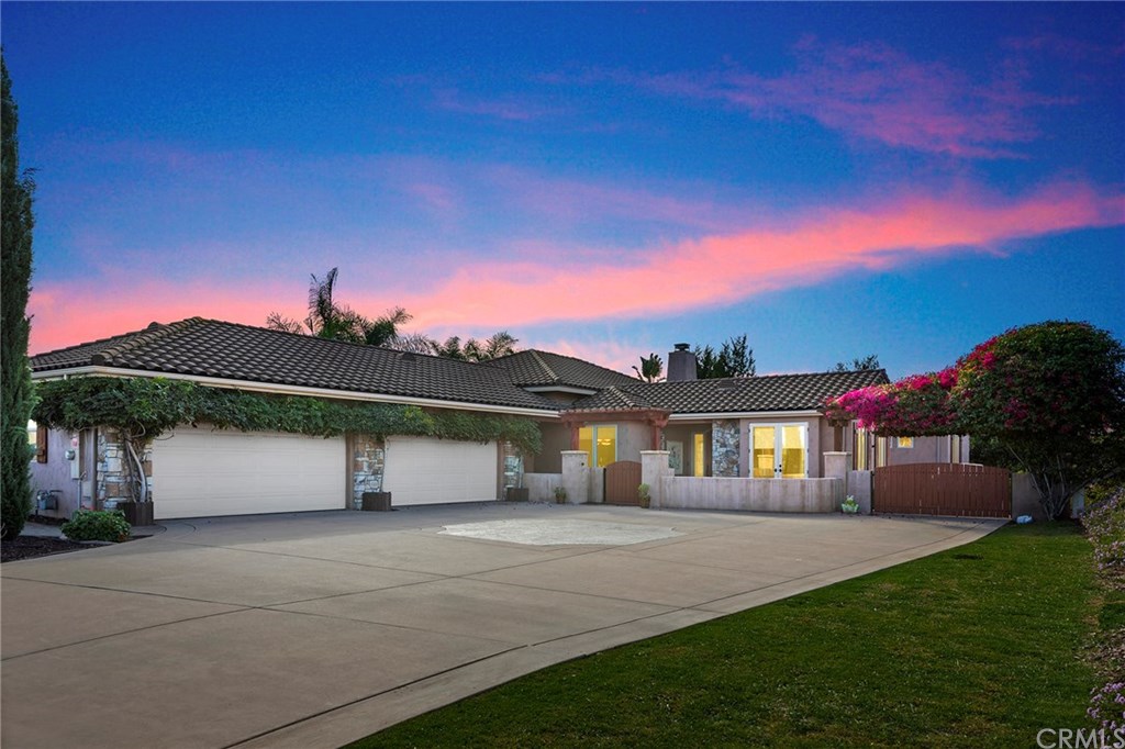 1771 Moonlite Hill Road Fallbrook, CA 92028 - Photo 1 of 1