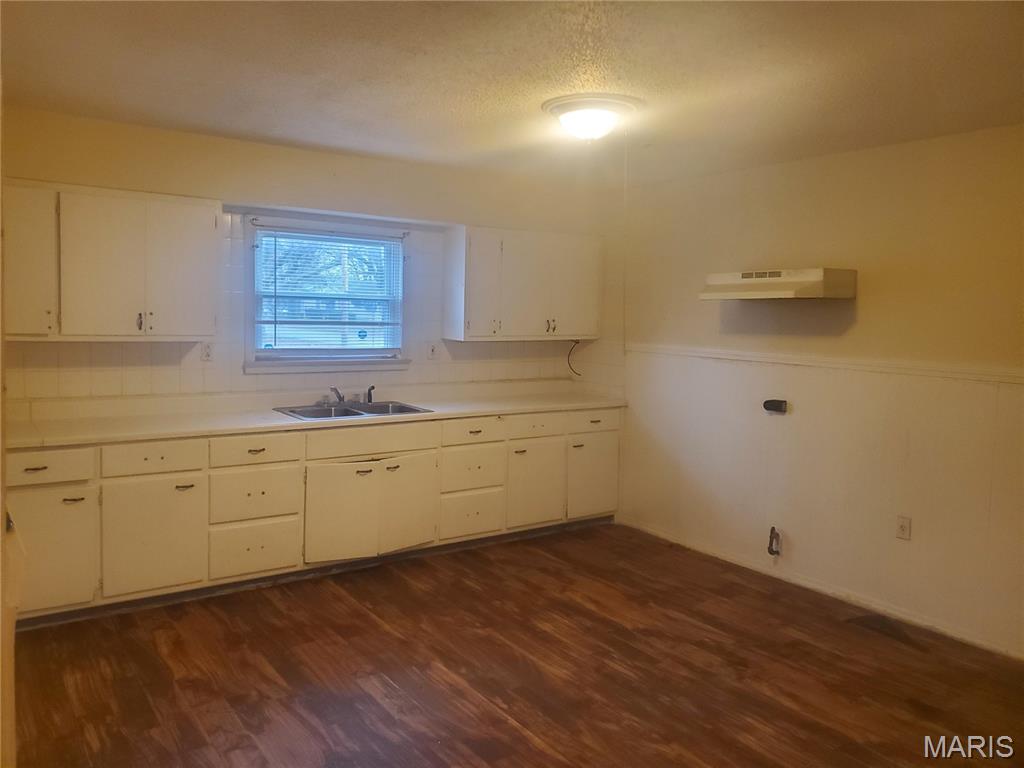 768 Leon Street Cahokia, IL 62206 - Photo 6 of 27