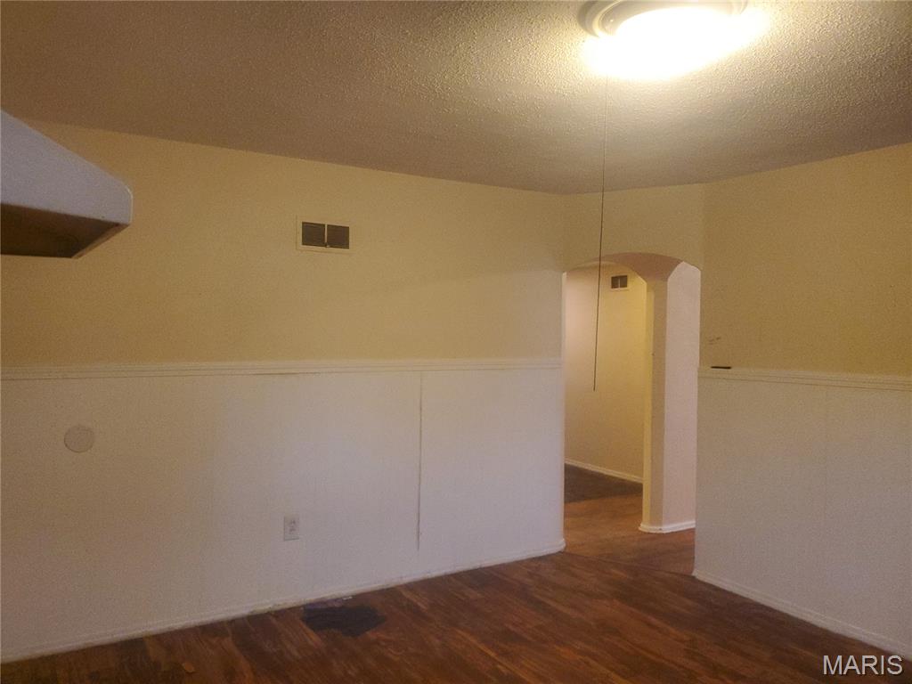 768 Leon Street Cahokia, IL 62206 - Photo 7 of 27