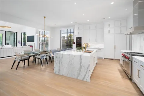 $3,599,999 | 9134 Bluff Hollow Court, Dallas, TX 75220