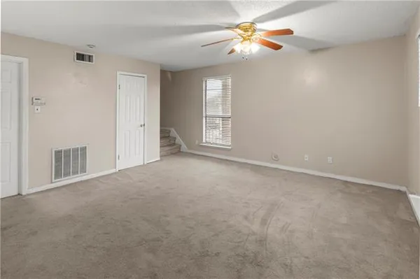 $139,000 | 1448 Carrollton Avenue, Unit 208, Metairie, LA 70005