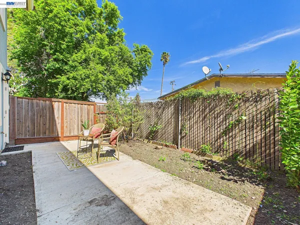$398,000 | 124 Westgate Circle, San Pablo, CA 94806