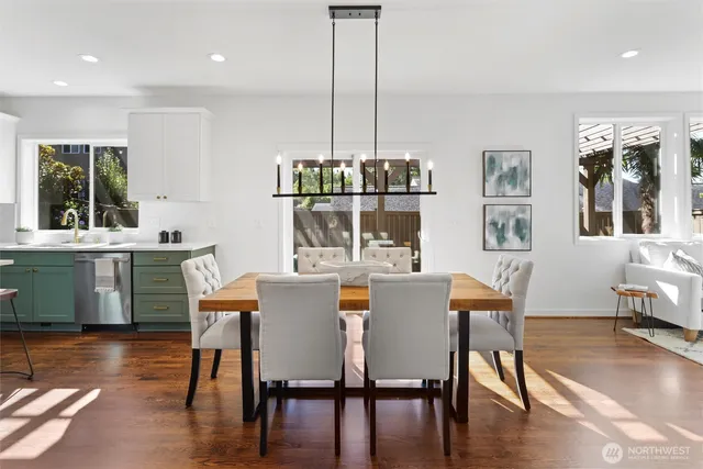 $899,000 | 2211 Southwest 103rd Place, Seattle, WA 98146