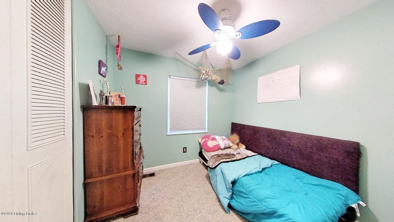 243 Overlook Road Louisville, KY 40229 - Photo 24 of 50 243-Overlook-Rd-09212020_052347