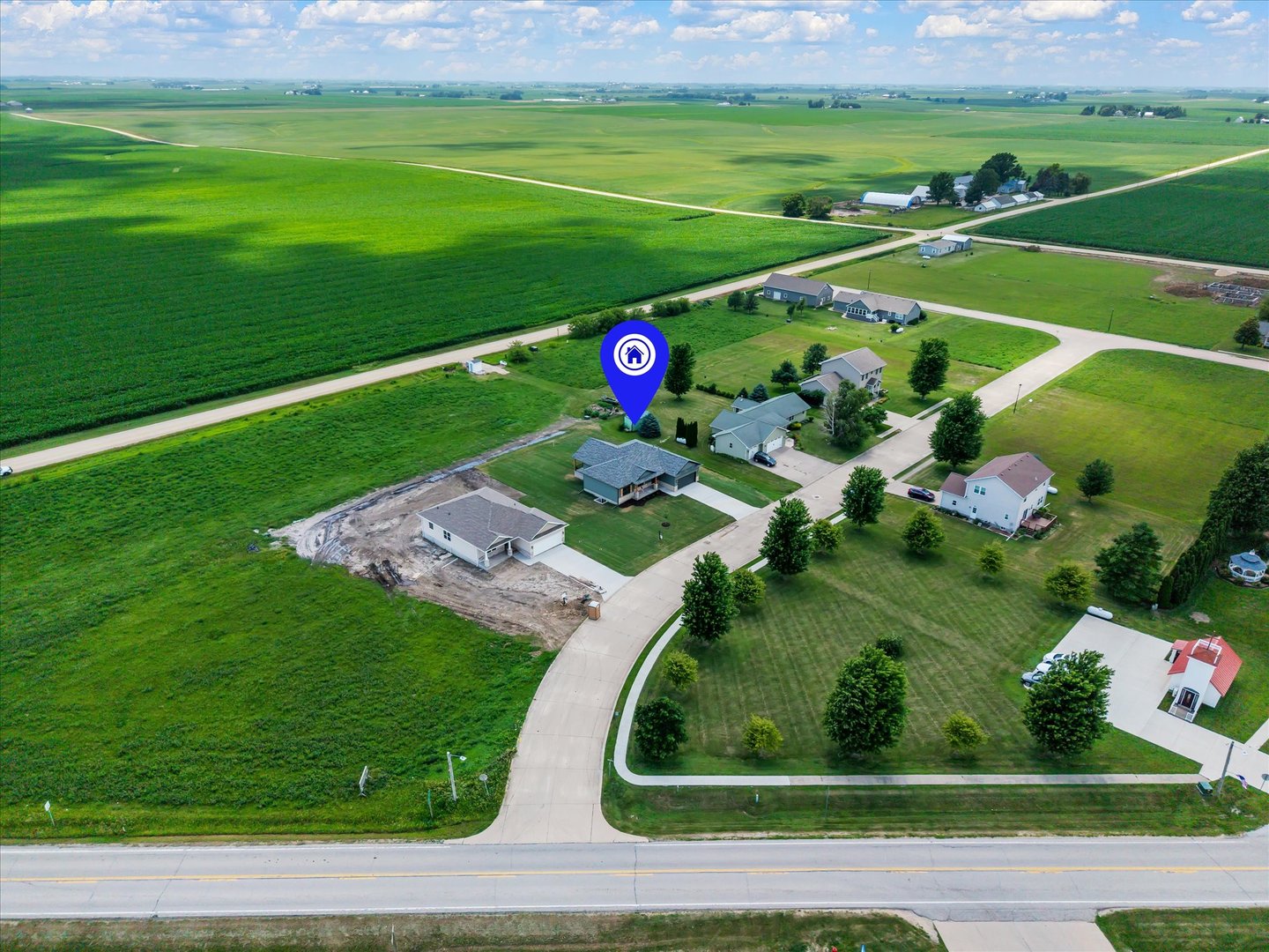 455 Rhonda Road New Liberty, IA 52765 - Photo 10 of 54 a view of a golf ground with huge green field and plants