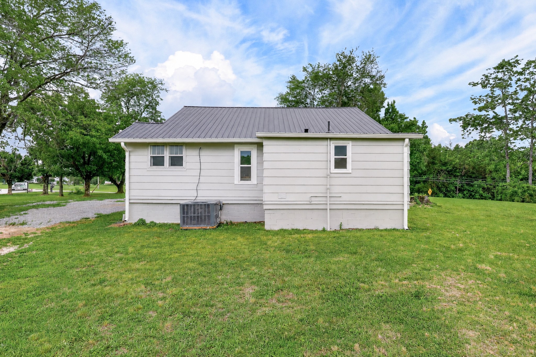 316 Lincoln Road Fayetteville, TN 37334 - Photo 4 of 4