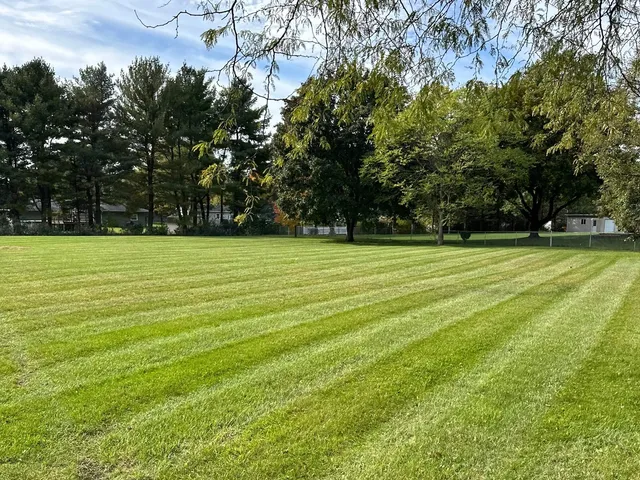 a view of a tennis court