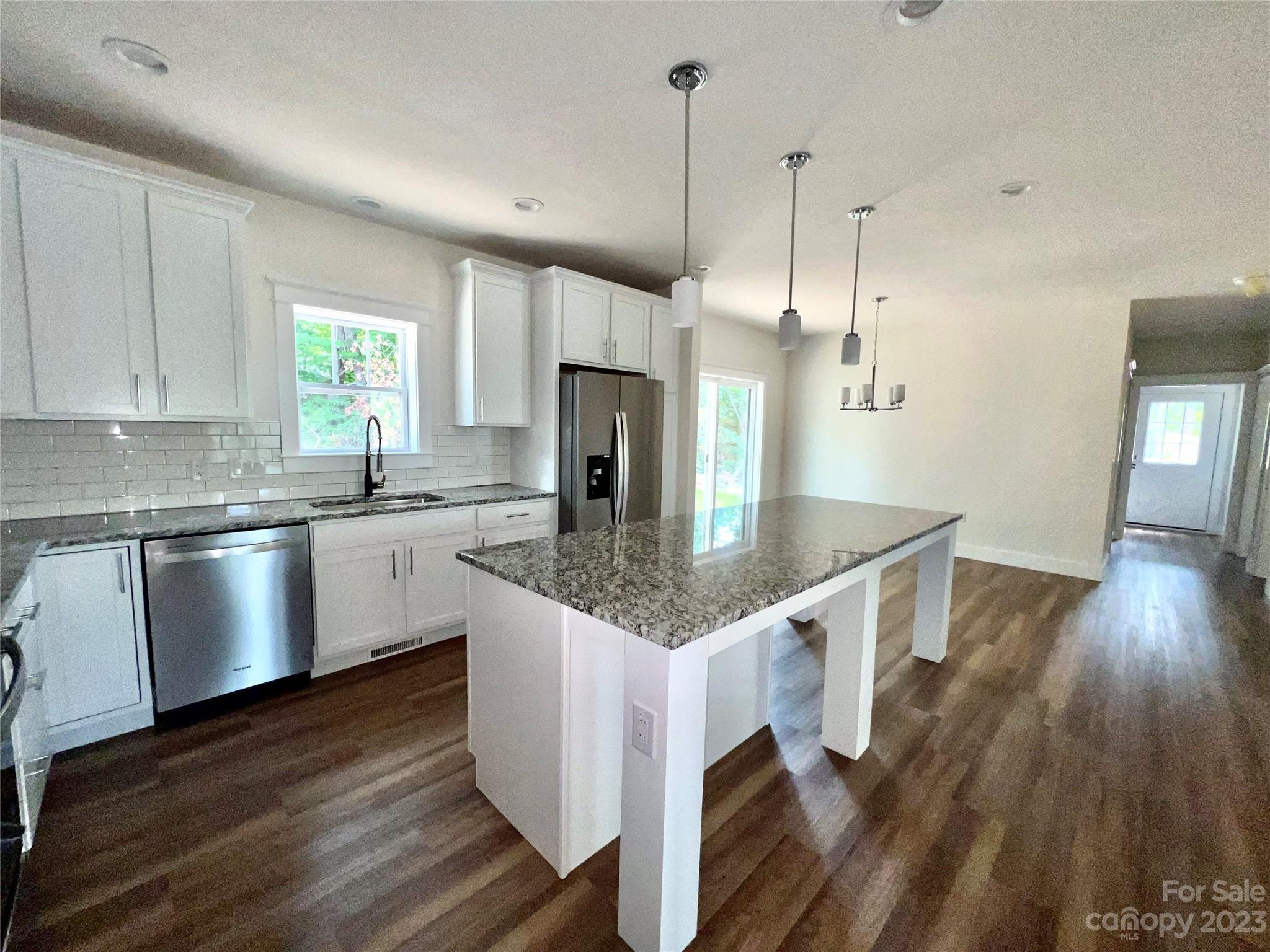 162 Cascade Rdg Road Fairview, NC 28730 - Photo 3 of 17 Gallery Image 3