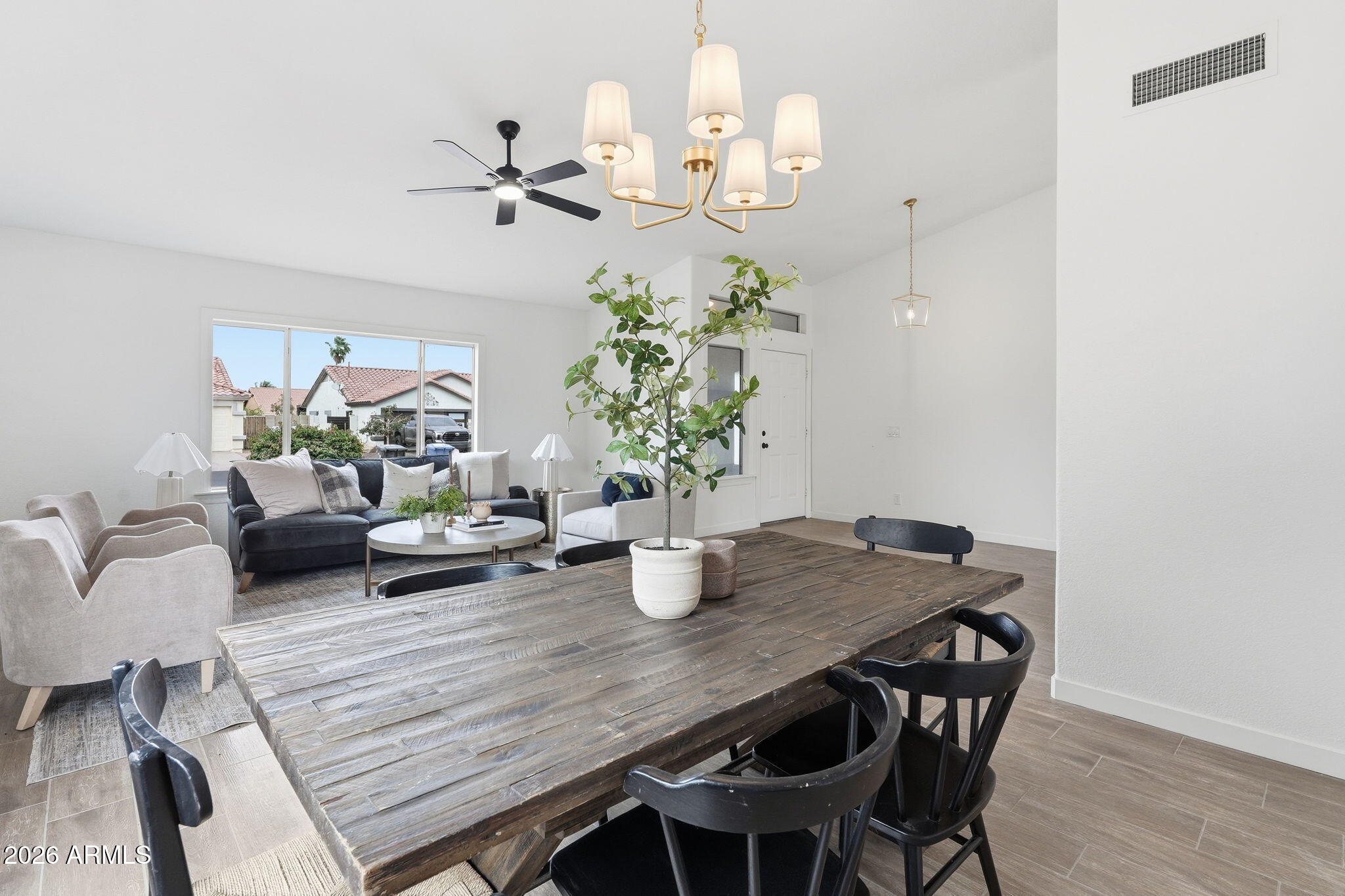 1635 East Fremont Road Phoenix, AZ 85042 - Photo 11 of 47 Formal Dining Room