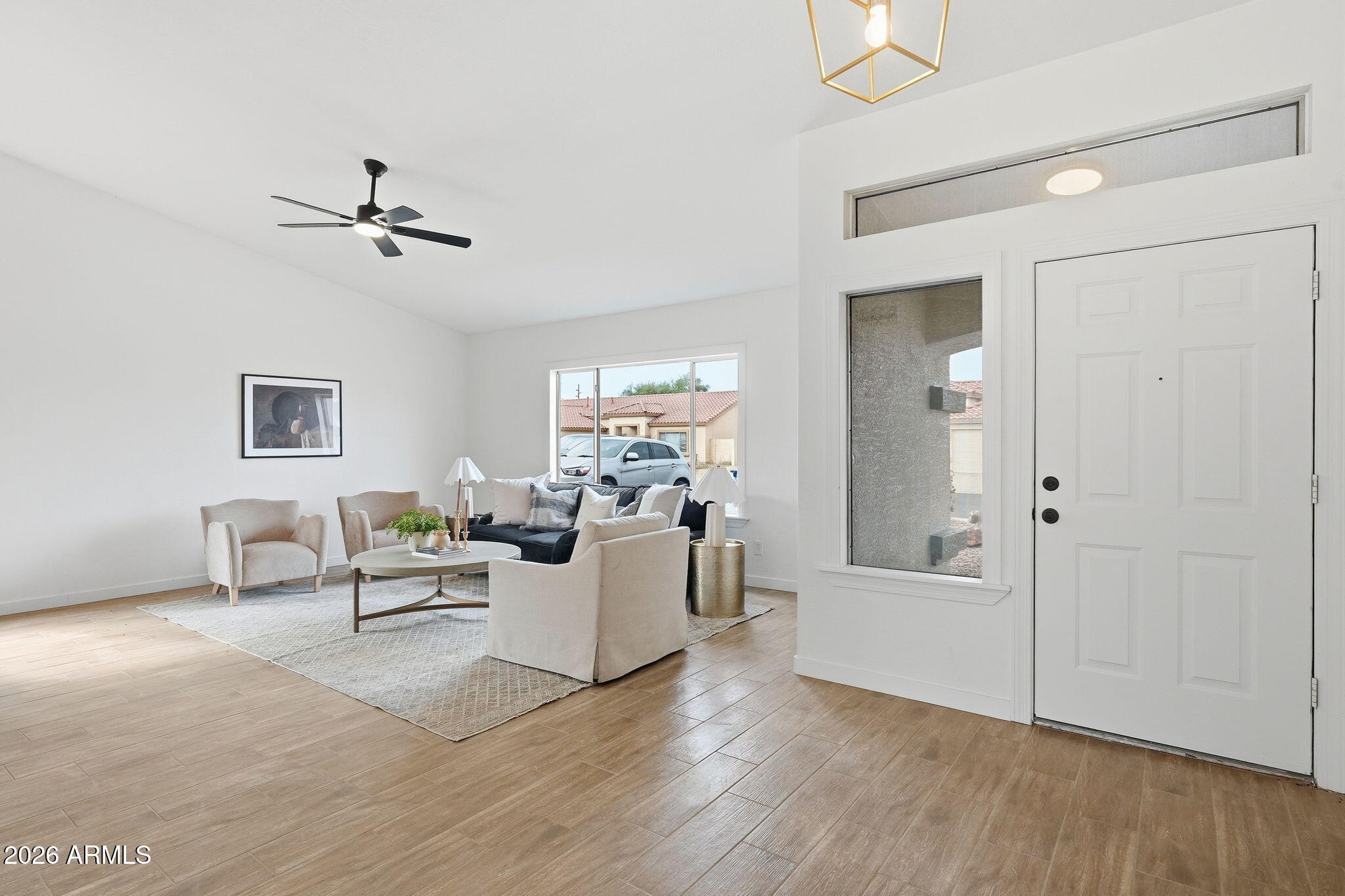 1635 East Fremont Road Phoenix, AZ 85042 - Photo 6 of 47 Entry