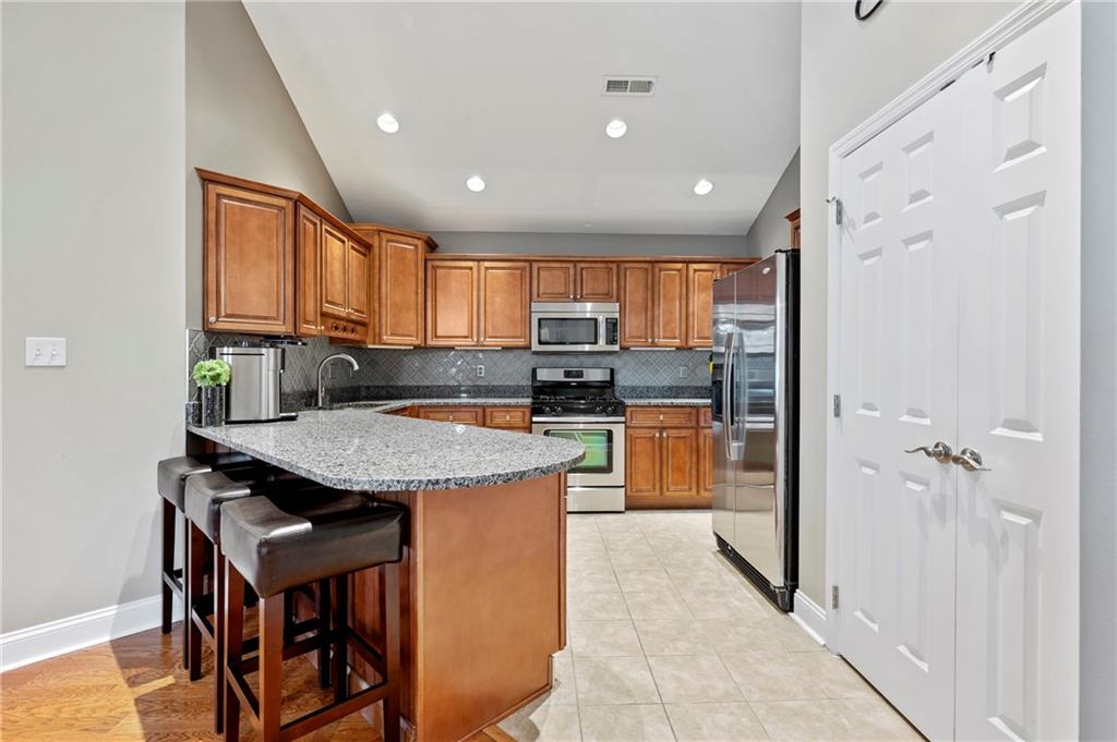 339 Saddlebrook Road Gibsonia, PA 15044 - Photo 12 of 34 Gallery Image 12