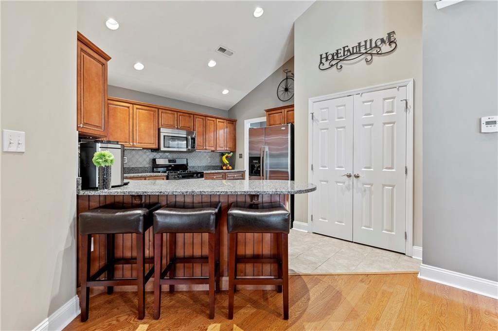339 Saddlebrook Road Gibsonia, PA 15044 - Photo 8 of 34 Gallery Image 8