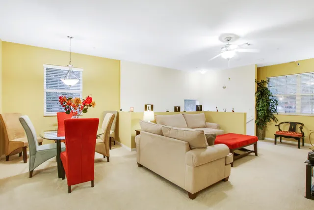 $4,000 | 108 Lighthouse Circle, Unit B, Jupiter, FL 33469