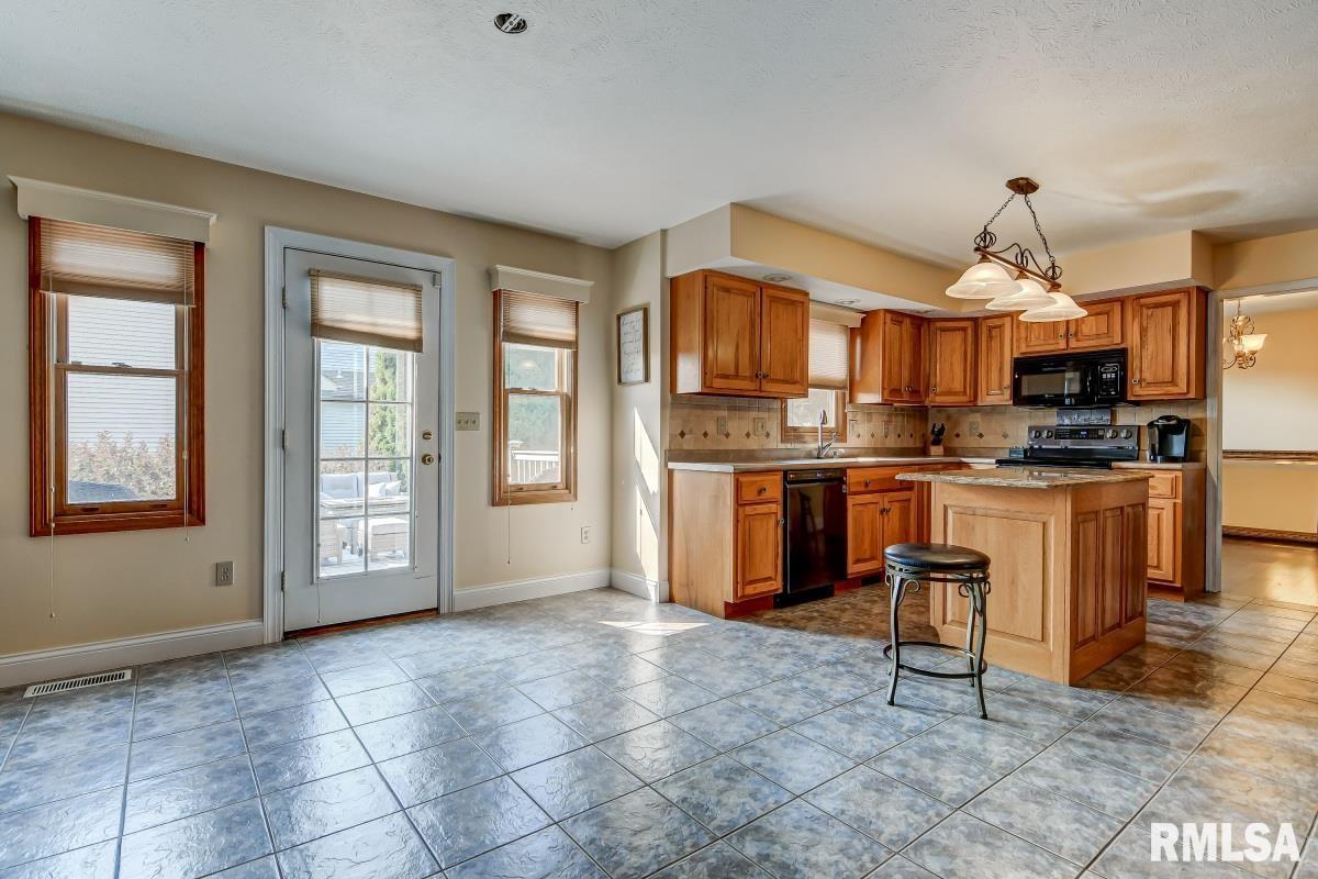 4400 Fielding Drive Springfield, IL 62711 - Photo 14 of 35