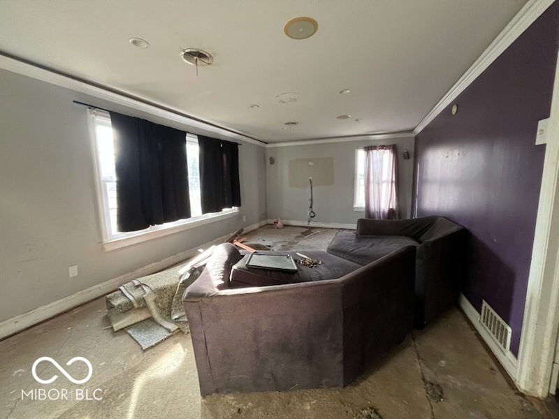 9330 East 12th Street Indianapolis, IN 46229 - Photo 8 of 18