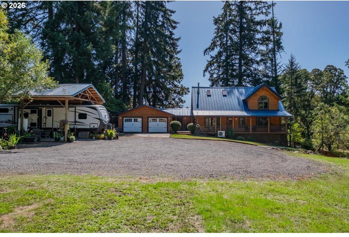 25128 Lawrence Road Junction City, OR 97448 - Photo 2 of 28 Gallery Image 2