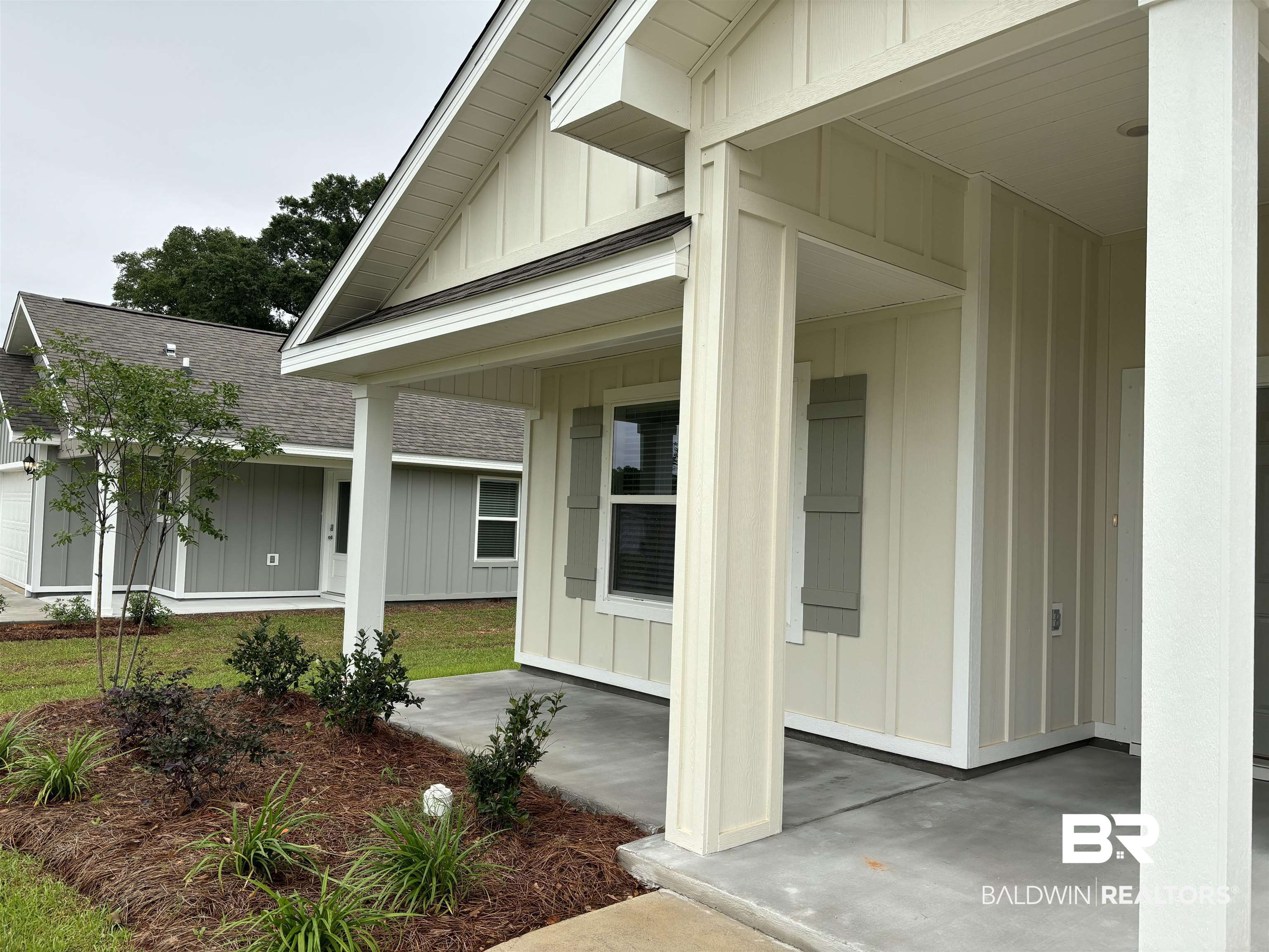 24802 Ponder Loop Loxley, AL 36551 - Photo 3 of 50 Front Landscaping