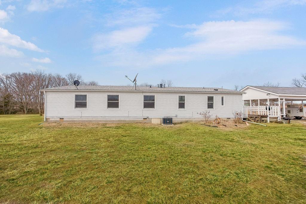 2715 Kelly Road Blue Mound, KS 66010 - Photo 4 of 53