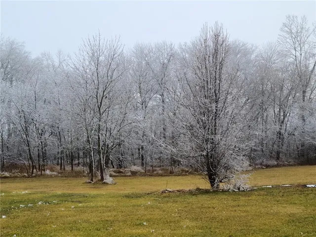 $385,000 | 2715 Kelly Road, Blue Mound, KS 66010